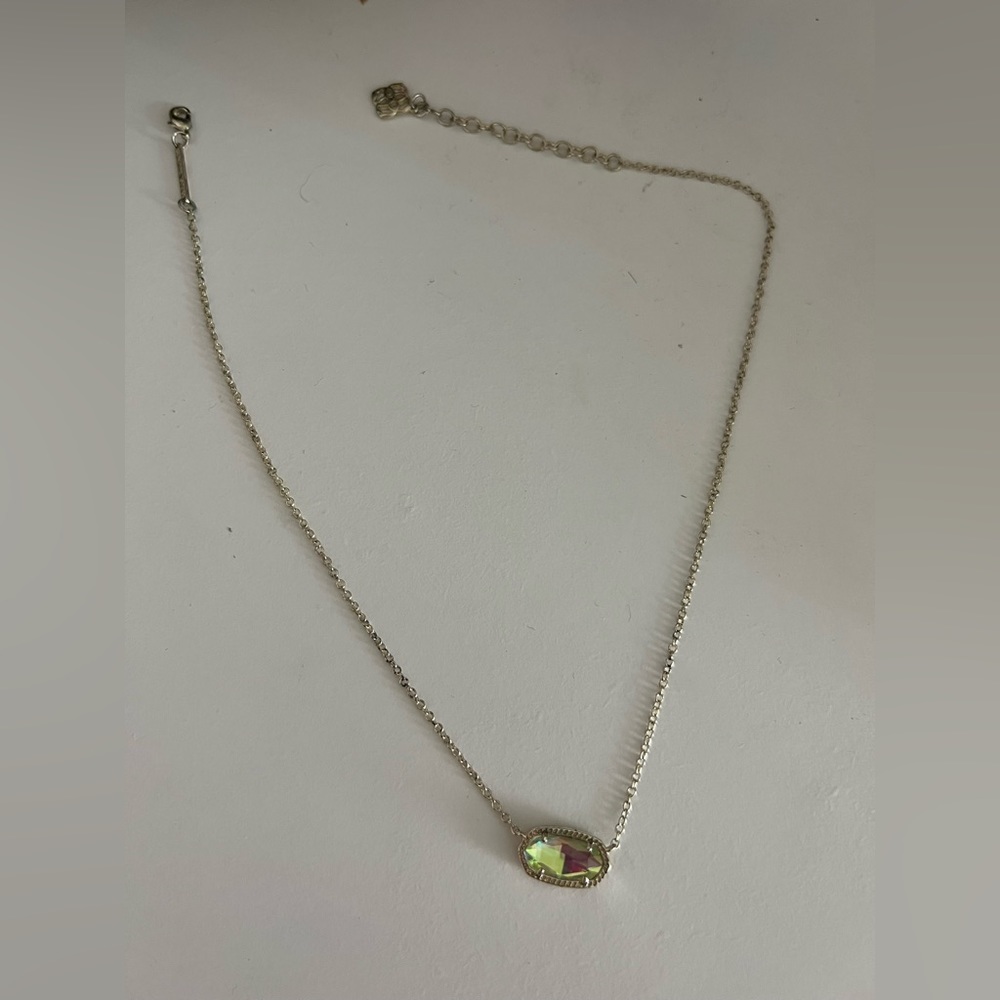 Kendra Scott necklace only worn a few times